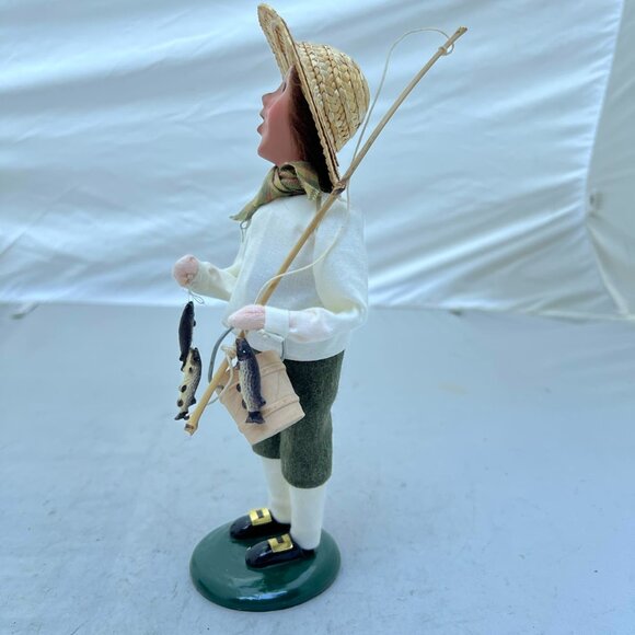 Byers' Choice Ltd. Caroler 2007 Williamsburg Series Colonial Boy w/Fishing Pole - Picture 3 of 9